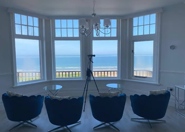 Captain\'S Deck Beach Balcony Perfectlysaltburn