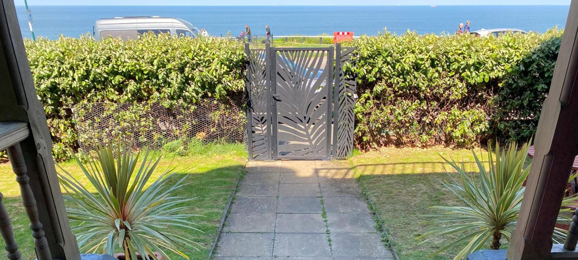 Captain's Deck Balcony Perfectlysaltburn Apartment Saltburn-by-the-Sea